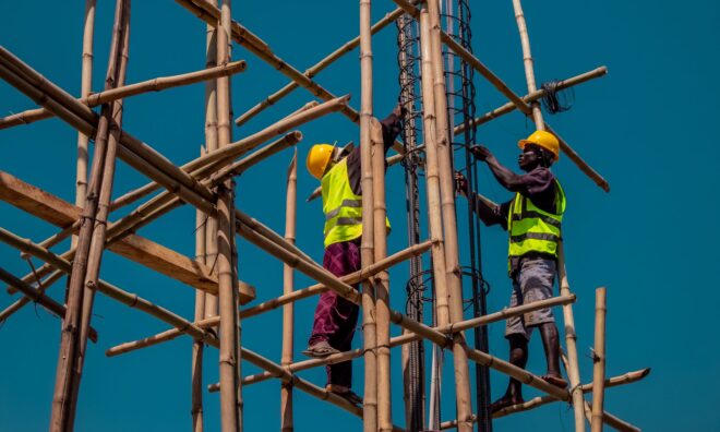 Renovare de apartament vechi: ordinea corectă a lucrărilor și bugetul real pe metru pătrat Renovare de apartament vechi: ordinea corectă a lucrărilor și bugetul real pe metru pătrat