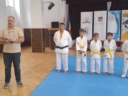 Deschiderea actiunii de promovare a judo-ului la Scoala Gimnaziala nr. 39 din Sectorul 2 Bucuresti